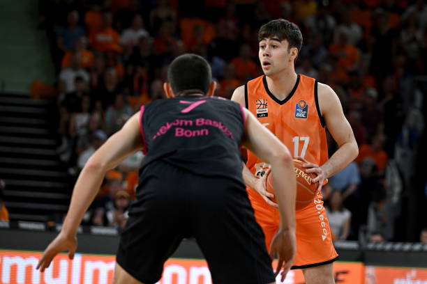 格鲁与俱乐 格鲁与俱乐