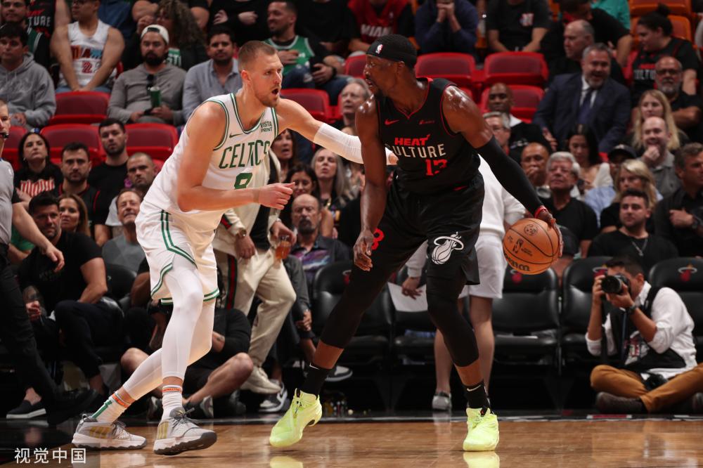 的持续压力 的持续压力